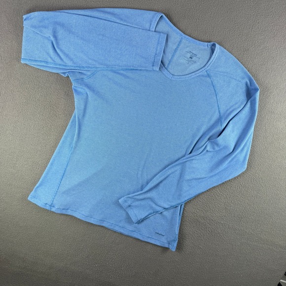 Patagonia Performance Shirt Women L V-Neck Athletic Base Layer Wicking Hike - Picture 2 of 8